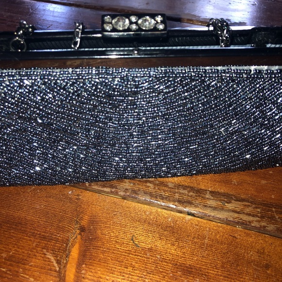 Blue/purple    Beaded evening clutch - Picture 2 of 3